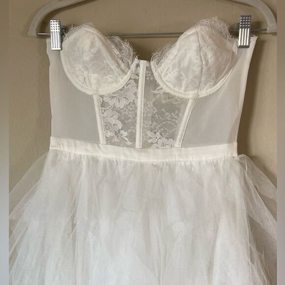 For Love and Lemons Bustier Mini White Dress Lace Strapless Sheer Size XS - Picture 15 of 16